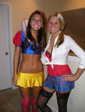 pictures of college girls