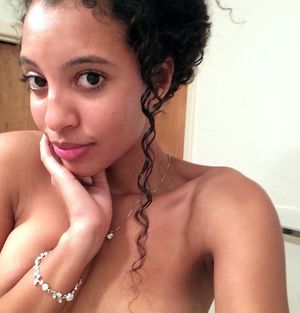 Ebony pornstar jhene - Naked photo